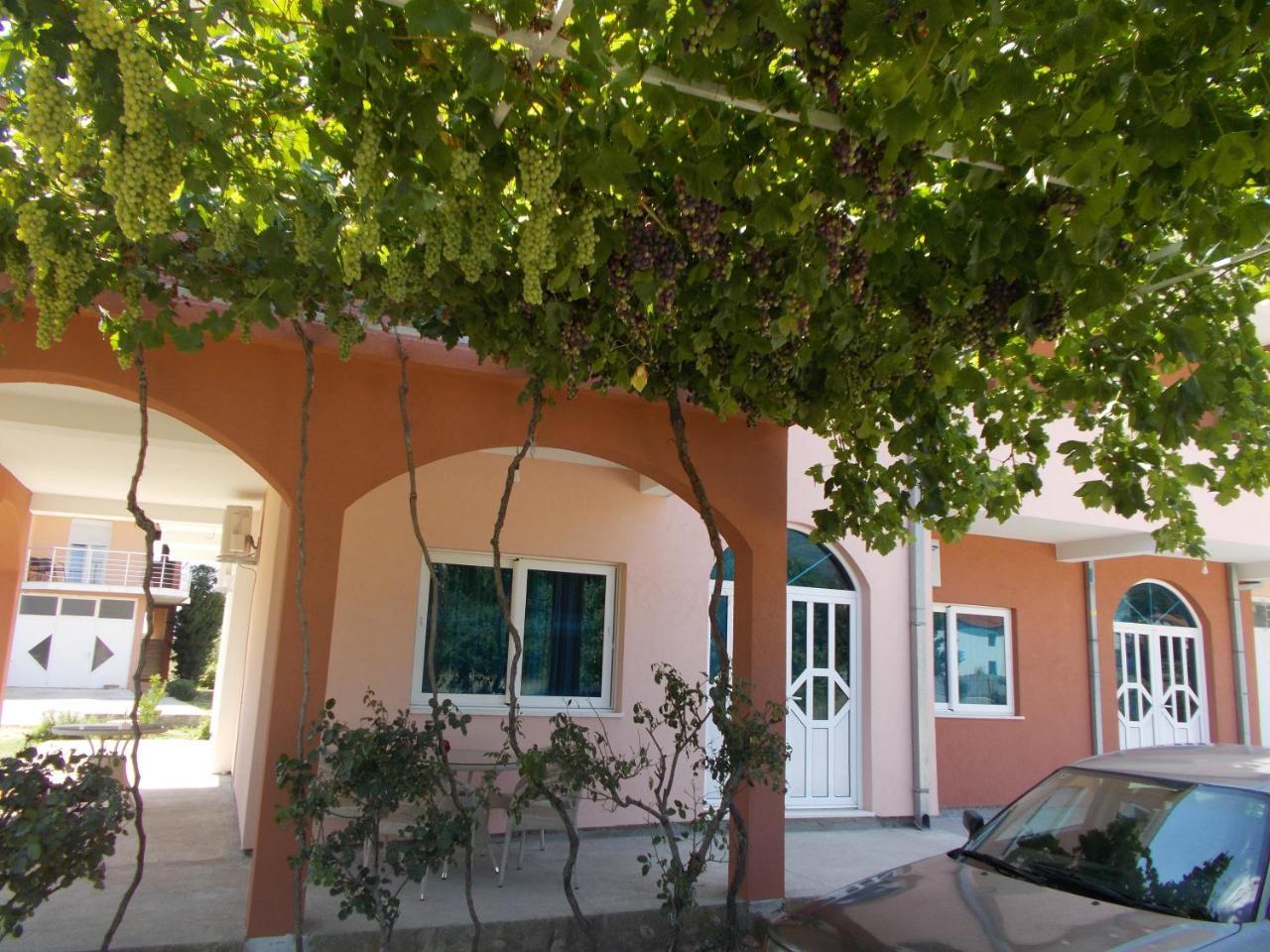Apartmani Slado Trebinje Exterior foto